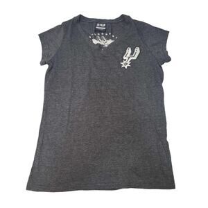 NBA San Antonio Spurs Women's V-Neck Top Size Small‎ Basketball